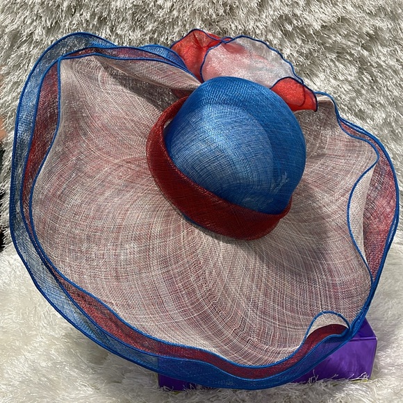 Kentucky Derby Side Flip 7" Brim Sinamay Layered Feather Hat USA Flag Patriotic - Picture 8 of 16
